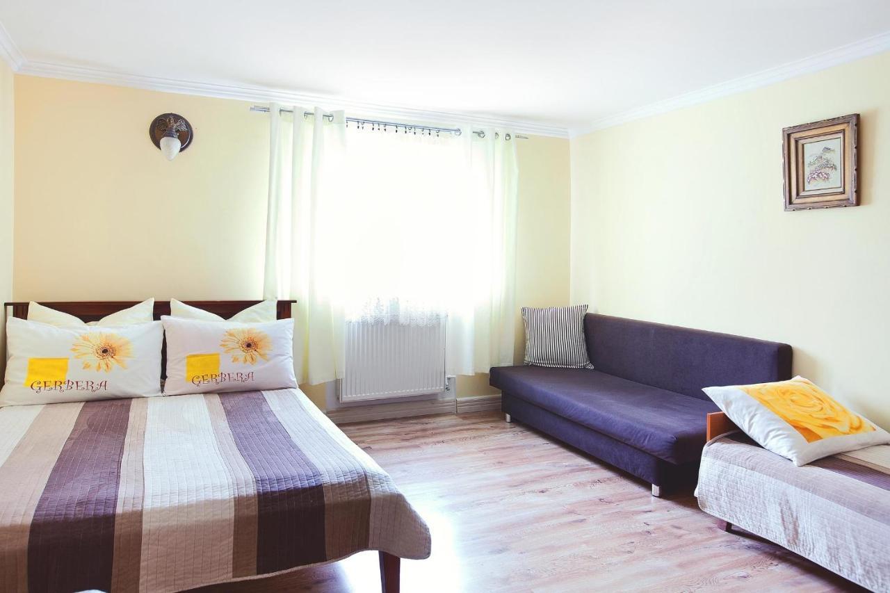 Pokoje Goscinne Gazda Polanica-Zdroj Room photo